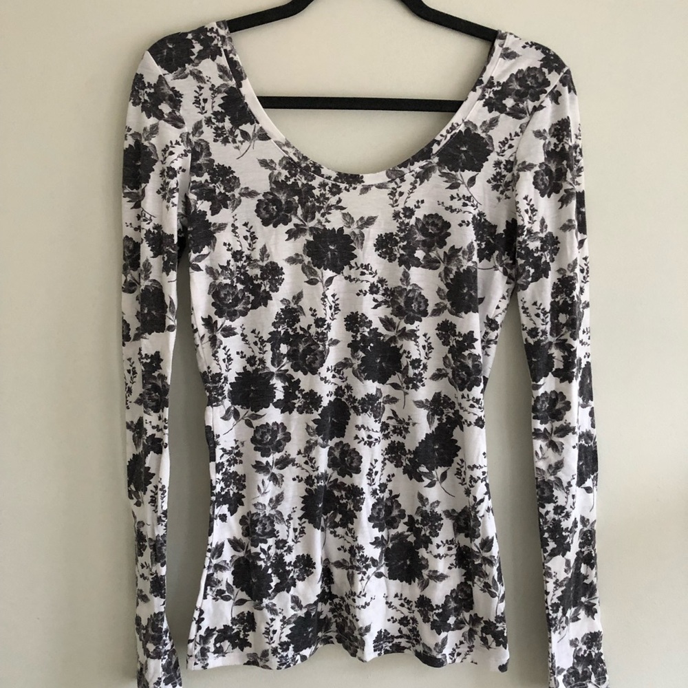 Long sleeve flower shirt